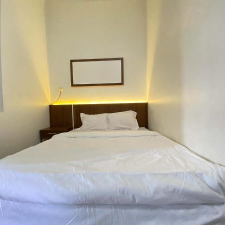 Ana Inn Ambarawa Mitra Reddoorz Семаранг Экстерьер фото